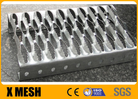 صفحات ضد لغزش دندان 240 x 4020mm ASTM A312 Sandard 2 اینچی برای میدان های روغن